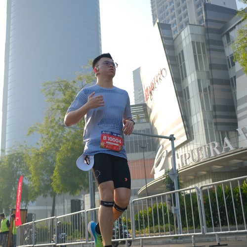 Race photo from SURABAYA ISOPLUS MARATHON 2026
