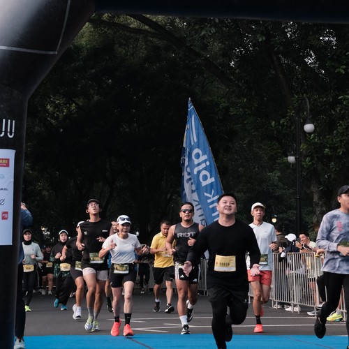 Race photo from Yumaju Berlebarun Besama ASICS