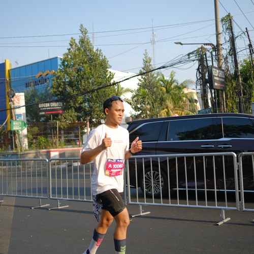 Race photo from SURABAYA ISOPLUS MARATHON 2026