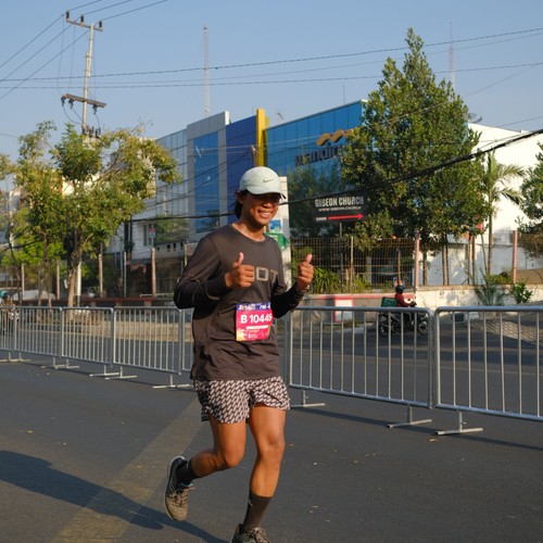 Race photo from SURABAYA ISOPLUS MARATHON 2026