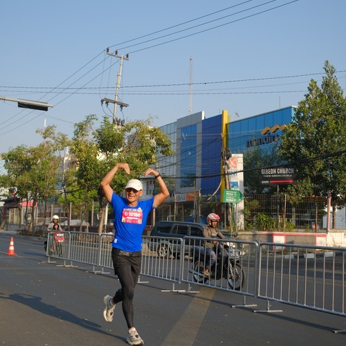 Race photo from SURABAYA ISOPLUS MARATHON 2026