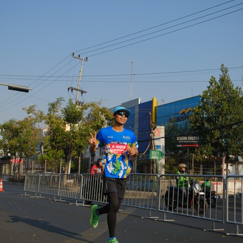 Race photo from SURABAYA ISOPLUS MARATHON 2026