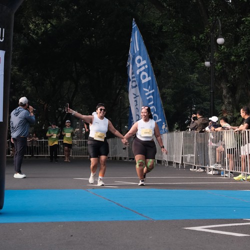Race photo from Yumaju Berlebarun Besama ASICS