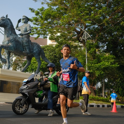 Race photo from SURABAYA ISOPLUS MARATHON 2026