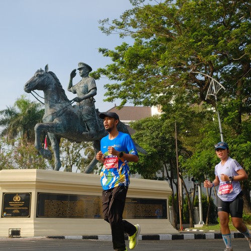 Race photo from SURABAYA ISOPLUS MARATHON 2026