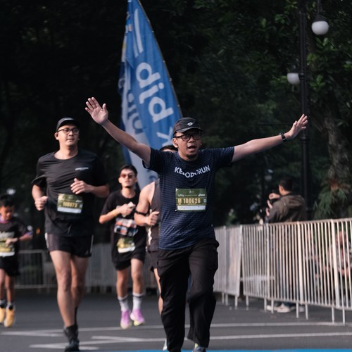 Race photo from Yumaju Berlebarun Besama ASICS