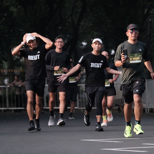Race photo from Yumaju Berlebarun Besama ASICS