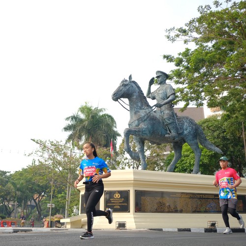 Race photo from SURABAYA ISOPLUS MARATHON 2026