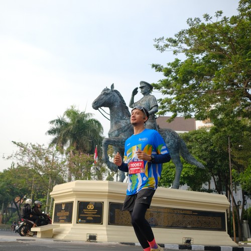 Race photo from SURABAYA ISOPLUS MARATHON 2026