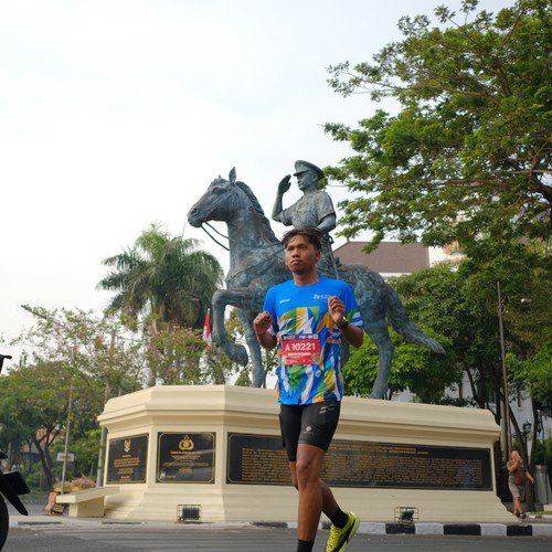 Race photo from SURABAYA ISOPLUS MARATHON 2026