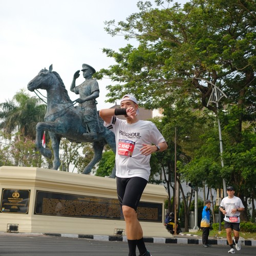 Race photo from SURABAYA ISOPLUS MARATHON 2026