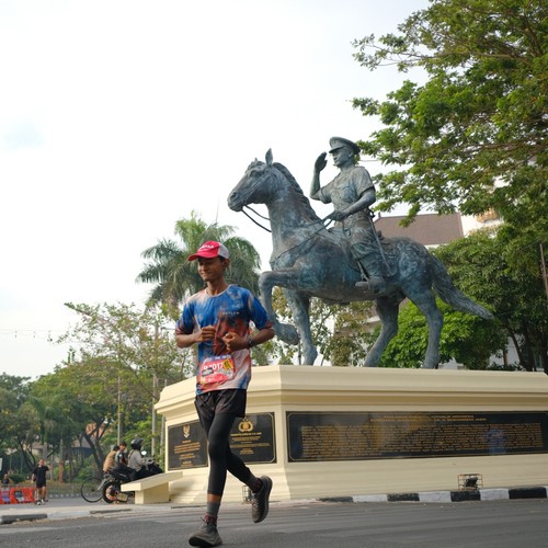 Race photo from SURABAYA ISOPLUS MARATHON 2026