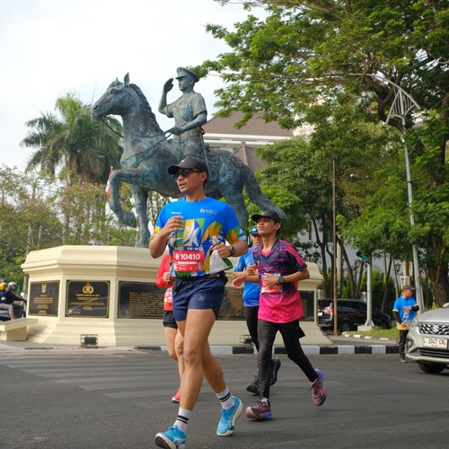 Race photo from SURABAYA ISOPLUS MARATHON 2026