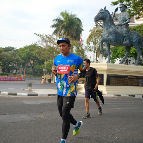 Race photo from SURABAYA ISOPLUS MARATHON 2026
