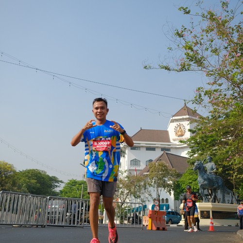 Race photo from SURABAYA ISOPLUS MARATHON 2026