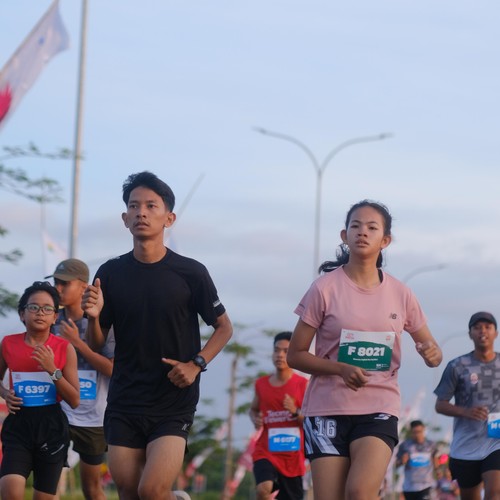 Race photo from KEDIRI HALF MARATHON 2026