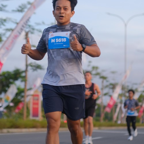 Race photo from KEDIRI HALF MARATHON 2026
