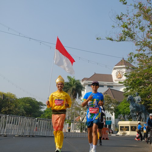 Race photo from SURABAYA ISOPLUS MARATHON 2026