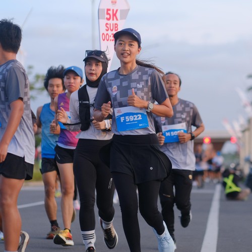 Race photo from KEDIRI HALF MARATHON 2026