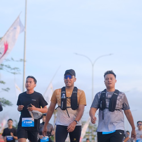 Race photo from KEDIRI HALF MARATHON 2026
