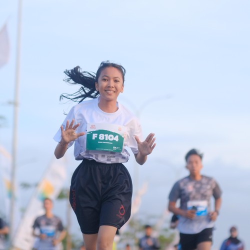 Race photo from KEDIRI HALF MARATHON 2026