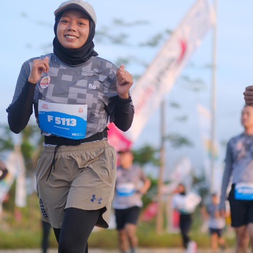 Race photo from KEDIRI HALF MARATHON 2026