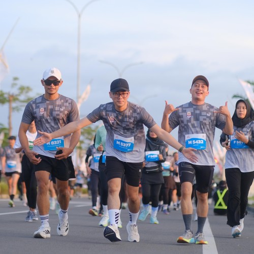 Race photo from KEDIRI HALF MARATHON 2026