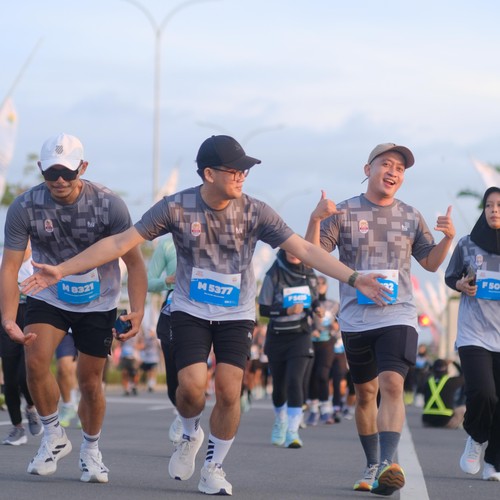 Race photo from KEDIRI HALF MARATHON 2026