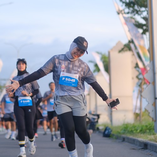 Race photo from KEDIRI HALF MARATHON 2026