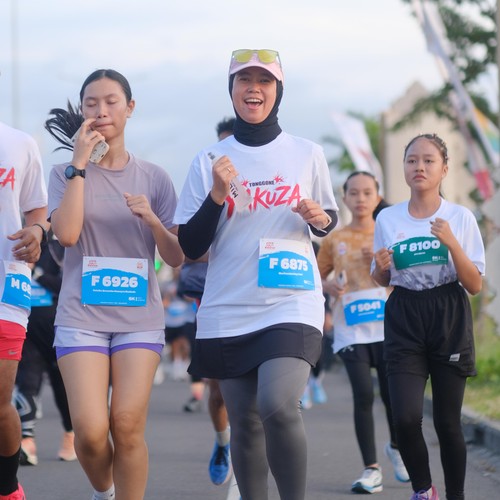 Race photo from KEDIRI HALF MARATHON 2026