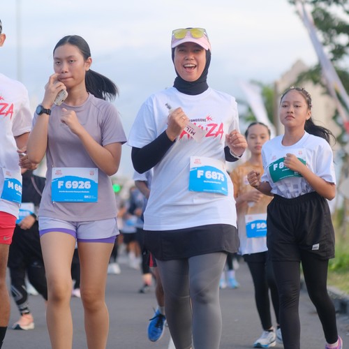 Race photo from KEDIRI HALF MARATHON 2026