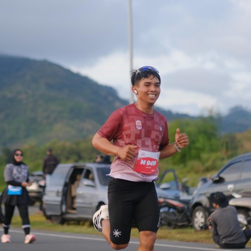 Race photo from KEDIRI HALF MARATHON 2026