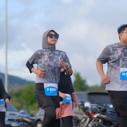 Race photo from KEDIRI HALF MARATHON 2026