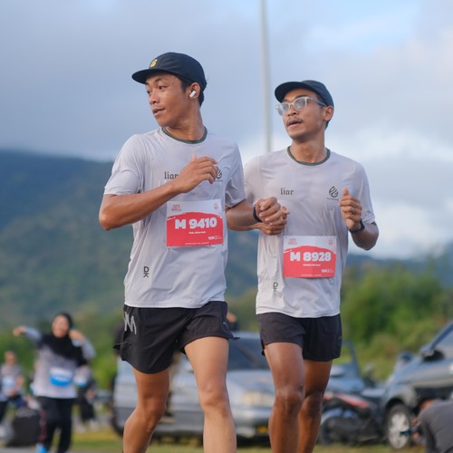Race photo from KEDIRI HALF MARATHON 2026