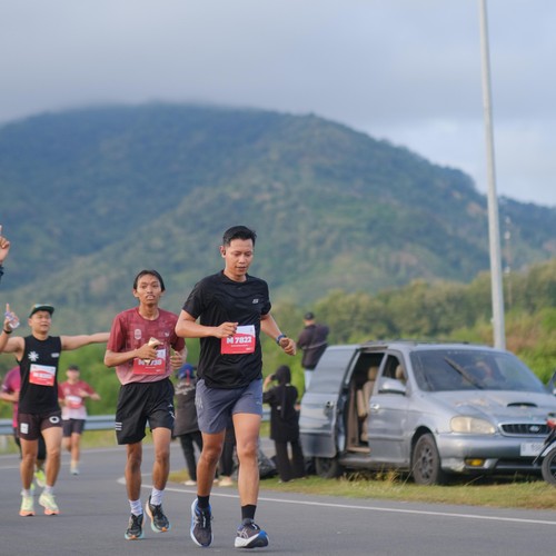 Race photo from KEDIRI HALF MARATHON 2026