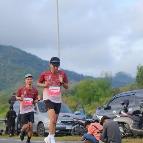 Race photo from KEDIRI HALF MARATHON 2026
