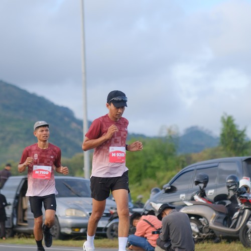 Race photo from KEDIRI HALF MARATHON 2026