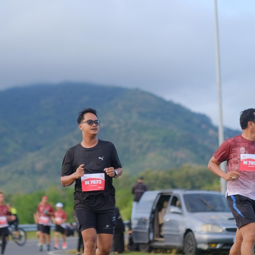 Race photo from KEDIRI HALF MARATHON 2026
