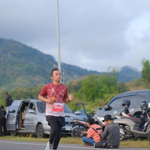 Race photo from KEDIRI HALF MARATHON 2026