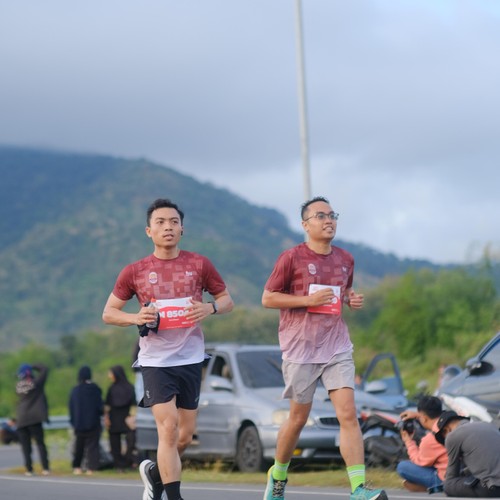 Race photo from KEDIRI HALF MARATHON 2026