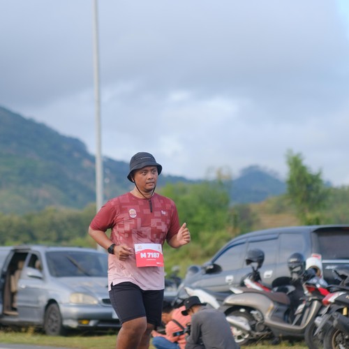 Race photo from KEDIRI HALF MARATHON 2026
