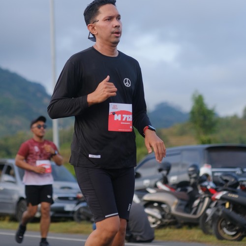 Race photo from KEDIRI HALF MARATHON 2026