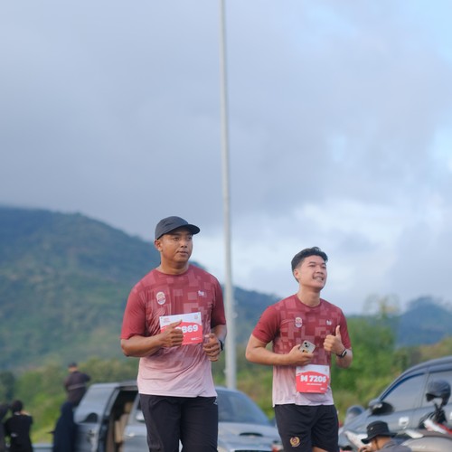 Race photo from KEDIRI HALF MARATHON 2026