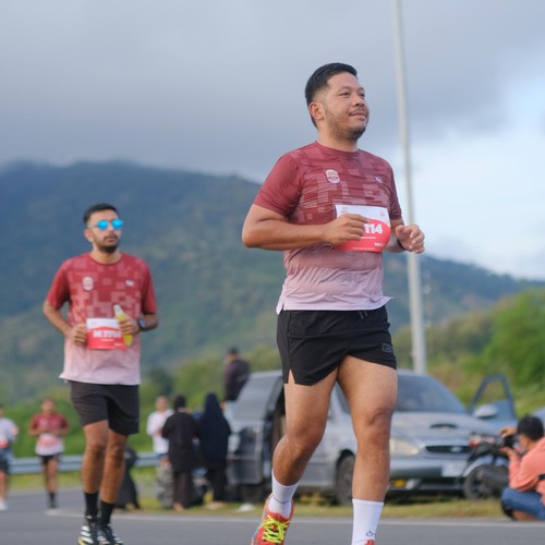 Race photo from KEDIRI HALF MARATHON 2026