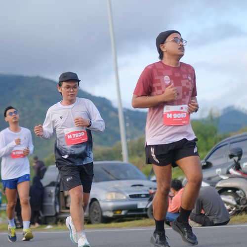 Race photo from KEDIRI HALF MARATHON 2026