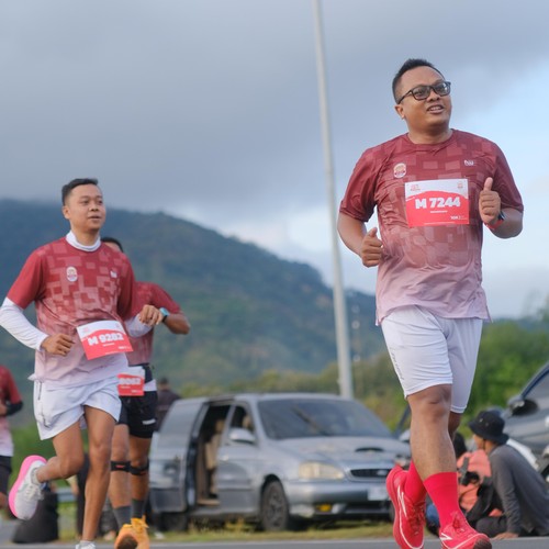 Race photo from KEDIRI HALF MARATHON 2026