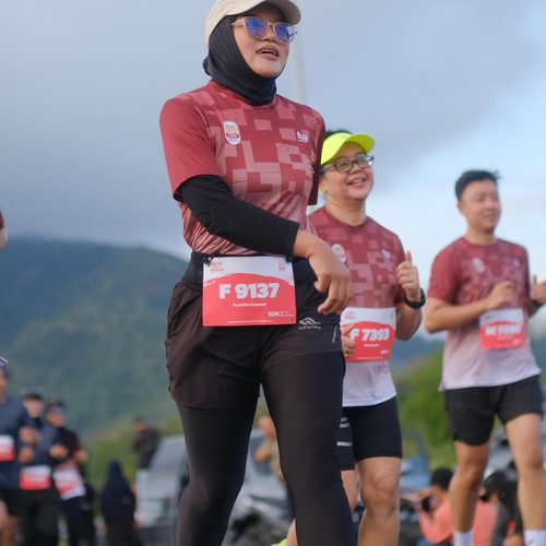 Race photo from KEDIRI HALF MARATHON 2026