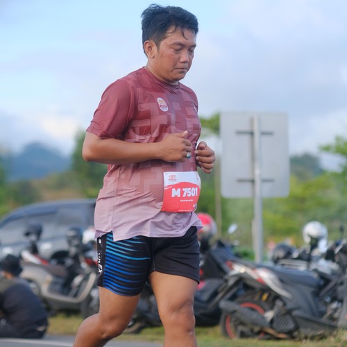 Race photo from KEDIRI HALF MARATHON 2026