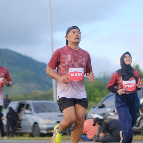 Race photo from KEDIRI HALF MARATHON 2026