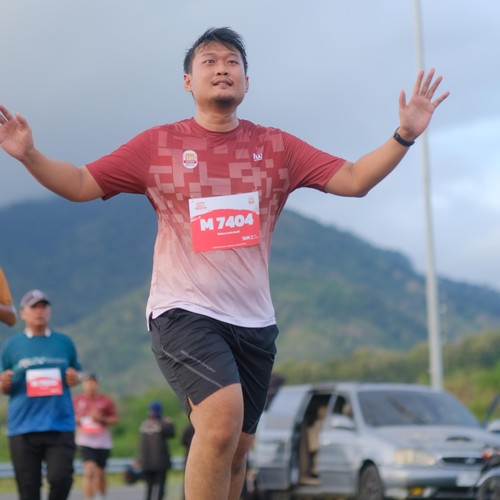 Race photo from KEDIRI HALF MARATHON 2026